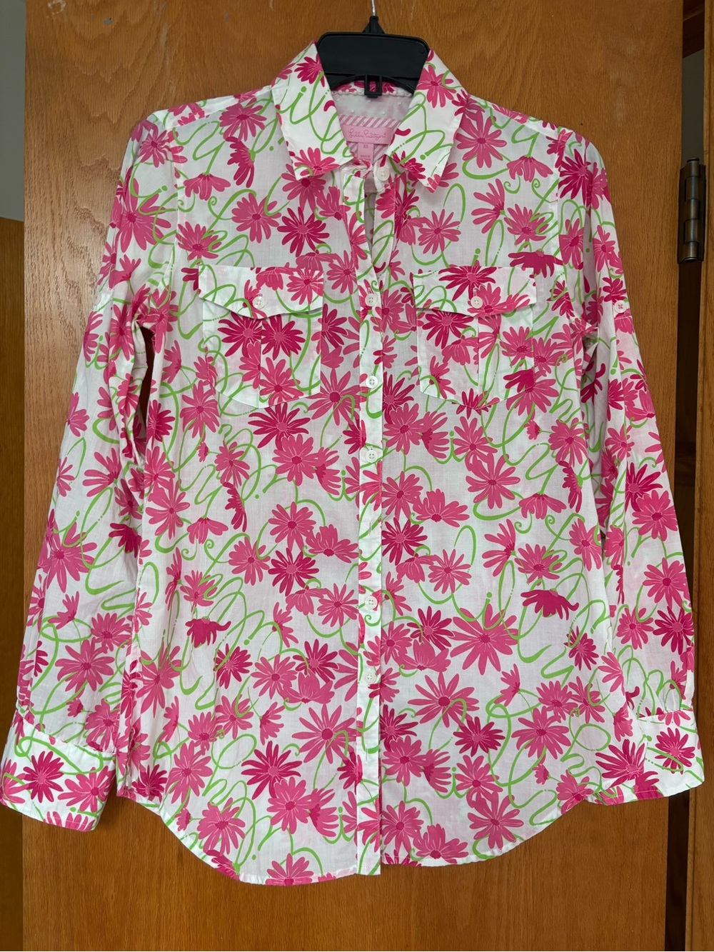 EUC Lilly Pulitzer Eliot cotton top pink white flowers XS
